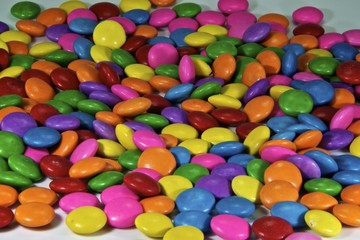 Fototapeta na wymiar kolorowe konfetti