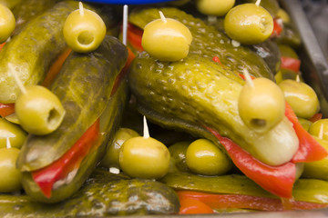 Pepinillos rellenos