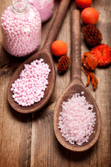 Pink bath salt for aromatherapy