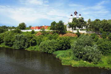 Fototapeta na wymiar Wniebowzięcia NMP (Uspienski) Klasztor w Orle w Rosji