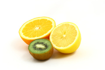 Obraz na płótnie Canvas Orange, lemon, kiwi: halves