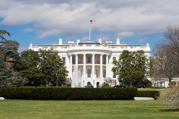 Fototapeta na wymiar White House South Lawn, Blue Sky, Washington, DC, USA