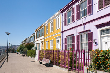 Fototapeta na wymiar Kolorowe Valparaiso