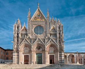 Siena Cathedral, Italy in morning light - obrazy, fototapety, plakaty