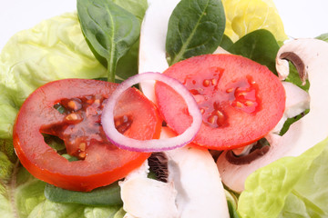 salade composée, crudités.