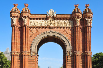 Fototapeta na wymiar Arc de Triomf in Barcelona, Spain