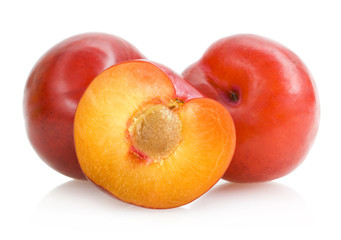 red plums