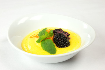 crema pasticcera con more