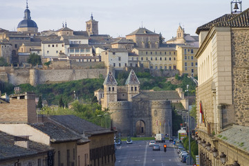 Puerta Nueva de la Bisagra, Toledo