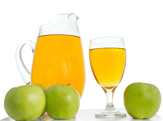 apples and apple juice
