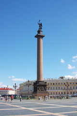 Fototapeta na wymiar column on the Palace area in city Saint Petersburg