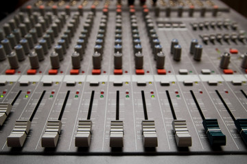 Studio sound mixer details