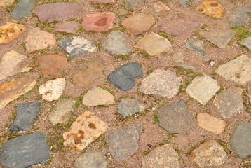 Старая брусчатка на улице.