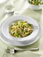 salade d'épeautre à la fèta et au cresson