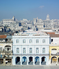 Fototapeta na wymiar Plaza Vieja, Old Havana, Cuba