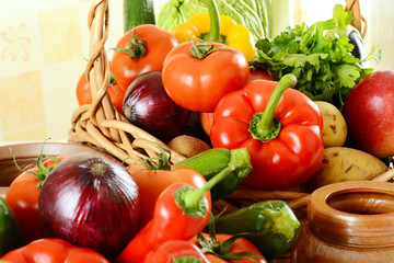 Composition with variety of raw vegetables