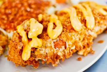 deep fry steak with spaghetti