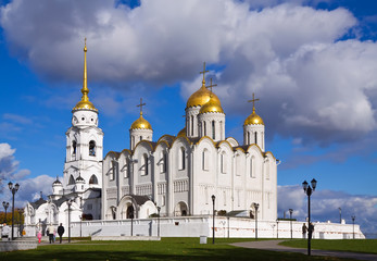 Fototapeta na wymiar Katedra Wniebowzięcia na Vladimir