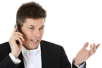 Geschäftsmann führt ein Telefongespräch.