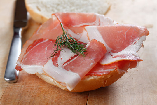 Schinkenbrötchen Images – Browse 402 Stock Photos, Vectors, and Video ...