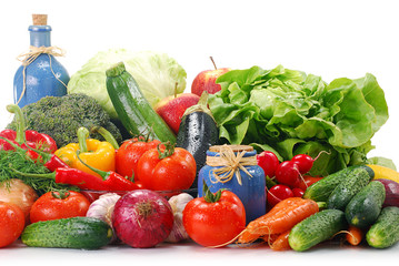 Composition with variety of raw vegetables
