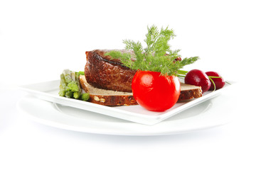 beef with vegetables and greenery