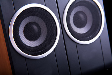 Computer speakers