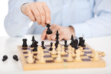 erfolgreicher schachspieler