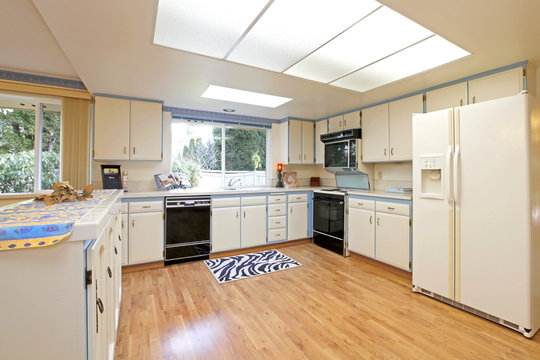 Kitchen Sixties outdated white and blue
