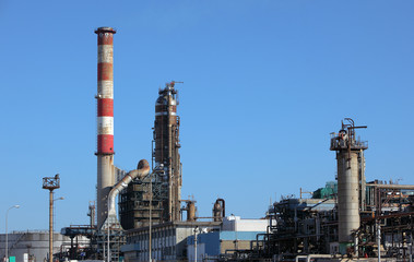 Oil refinery