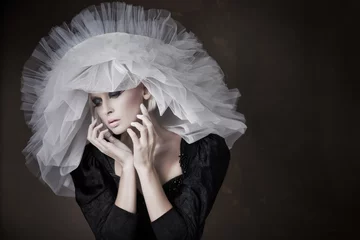 Fototapeten Great portrait of pretty young blonde with white hat © konradbak