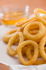 Onion ring with honey sauce