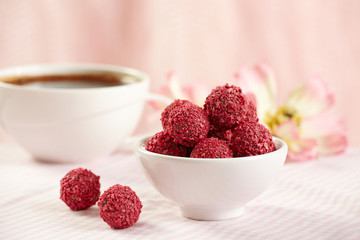 strawberry chocolate truffles