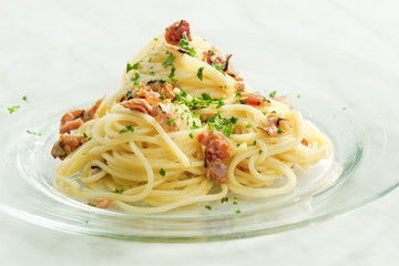 spaghetti carbonara