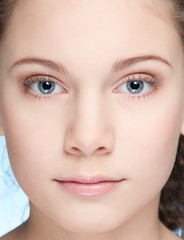 Obraz premium Young beautiful girl with perfect skin