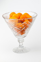 Tangerines in a crystal vase2
