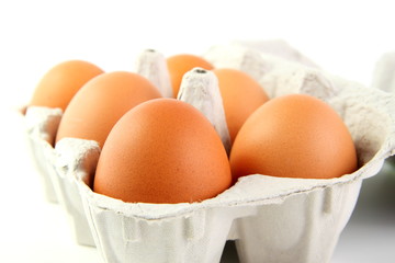 Eier in Eierpackung