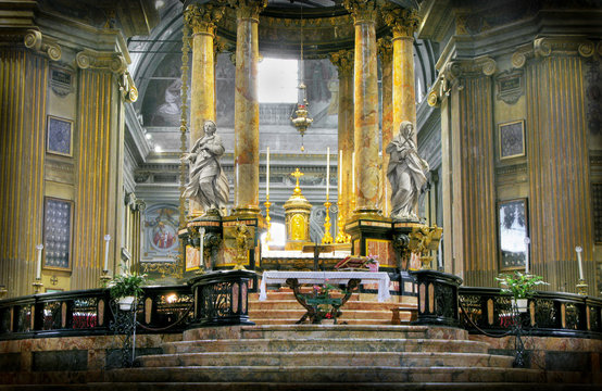 Altare Santuario Del Caravaggio