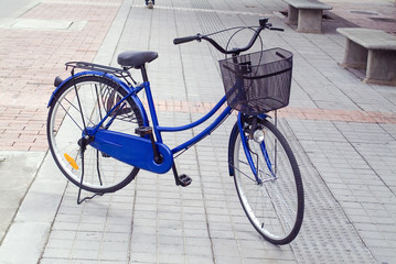 Fototapeta na wymiar Bike azul - Blue Bicycle
