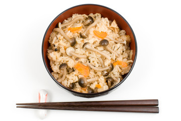 しめじごはん・どんぶり盛り
