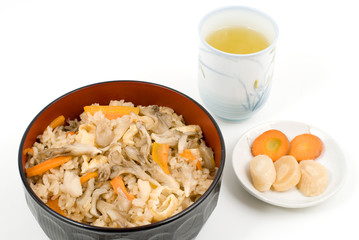 まいたけごはん・どんぶり盛り