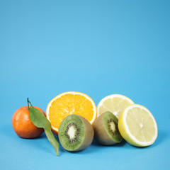 Obraz na płótnie Canvas Fresh tropical fruit