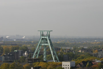 blick aufs bergbaumuseum vom bismarckturm