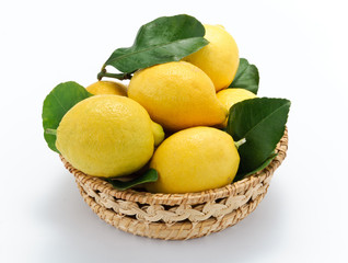 Limoni nel cestino