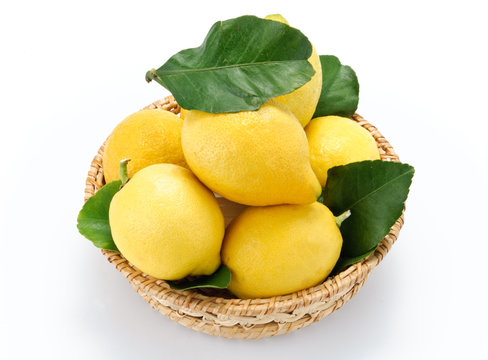 Limoni nel cestino