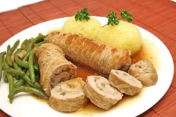 Rouladen mit Bohnen