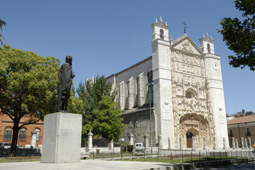 Fototapeta na wymiar Valladolid. Kościół San Pablo 3