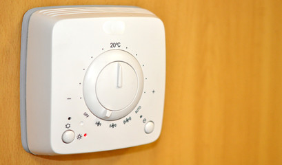 thermostat d'ambiance programmateur chauffage clim