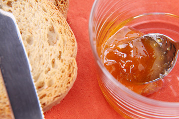 biscottes et confiture