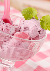 berry ice cream